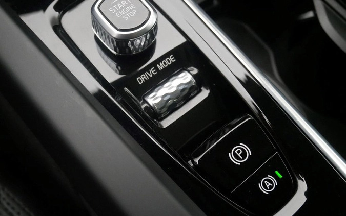 Volvo XC 60 cena 179899 przebieg: 67788, rok produkcji 2020 z Warszawa małe 436